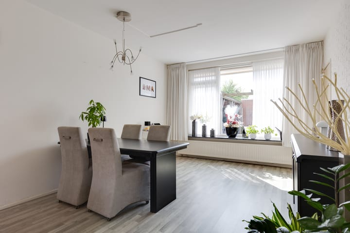 Foto 10 van Bernard van Meursstraat 24