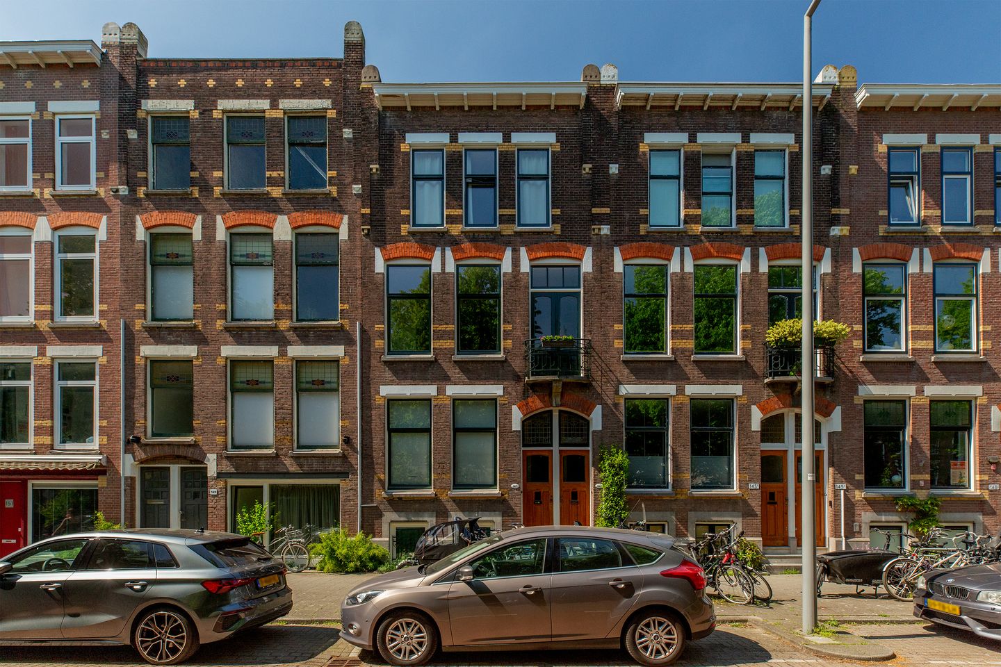 Photo 44 of Bergselaan 147-A