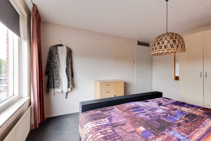 Foto 21 van Bernard van Meursstraat 24