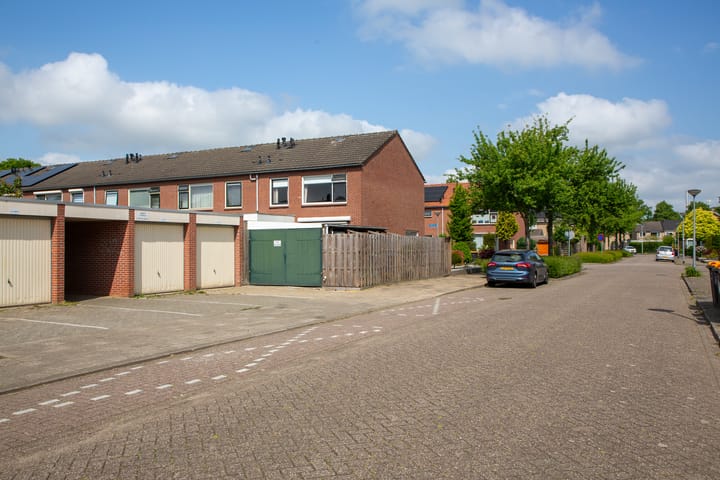 Foto 38 van Bernard van Meursstraat 24