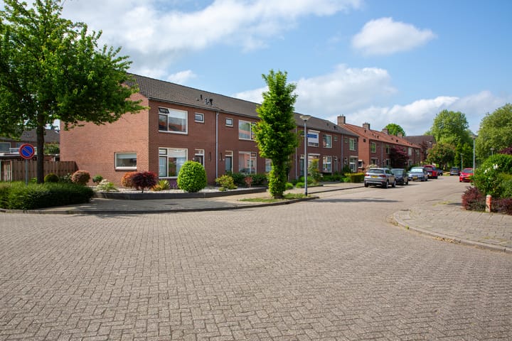 Foto 39 van Bernard van Meursstraat 24