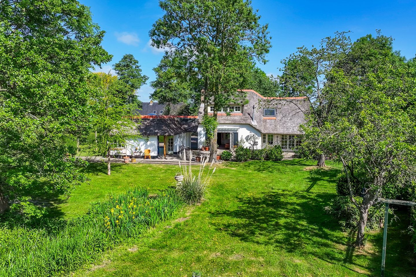 Photo 59 of Nieuw-Loosdrechtsedijk 187