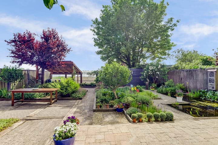 Photo 45 of Oude Zeedijk 6