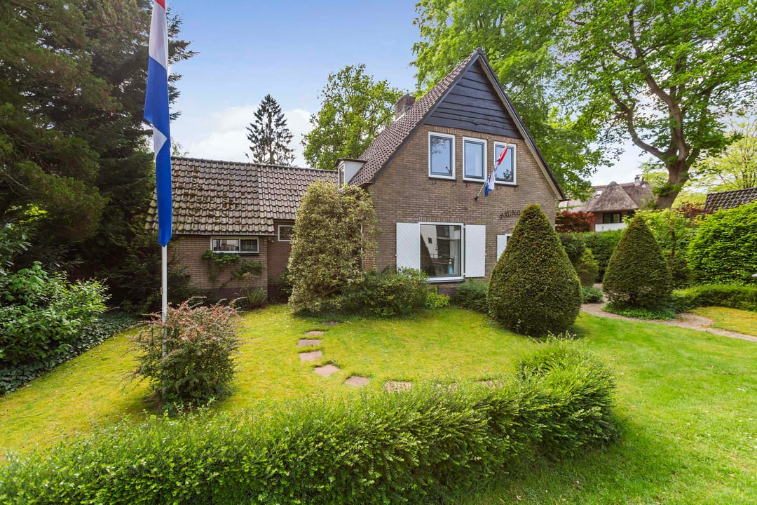 Foto 1 van Dennenlaan 7