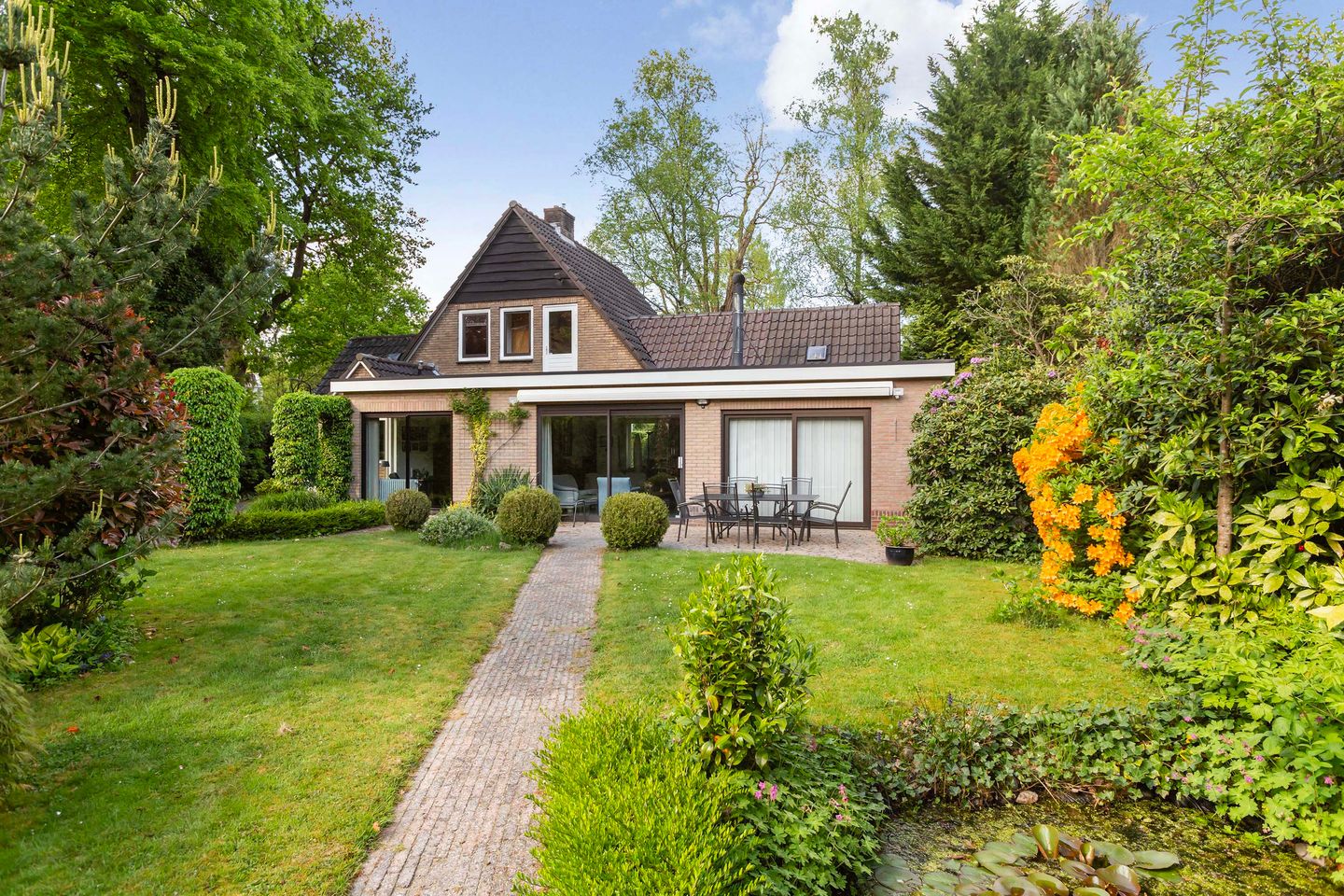 Foto 40 van Dennenlaan 7