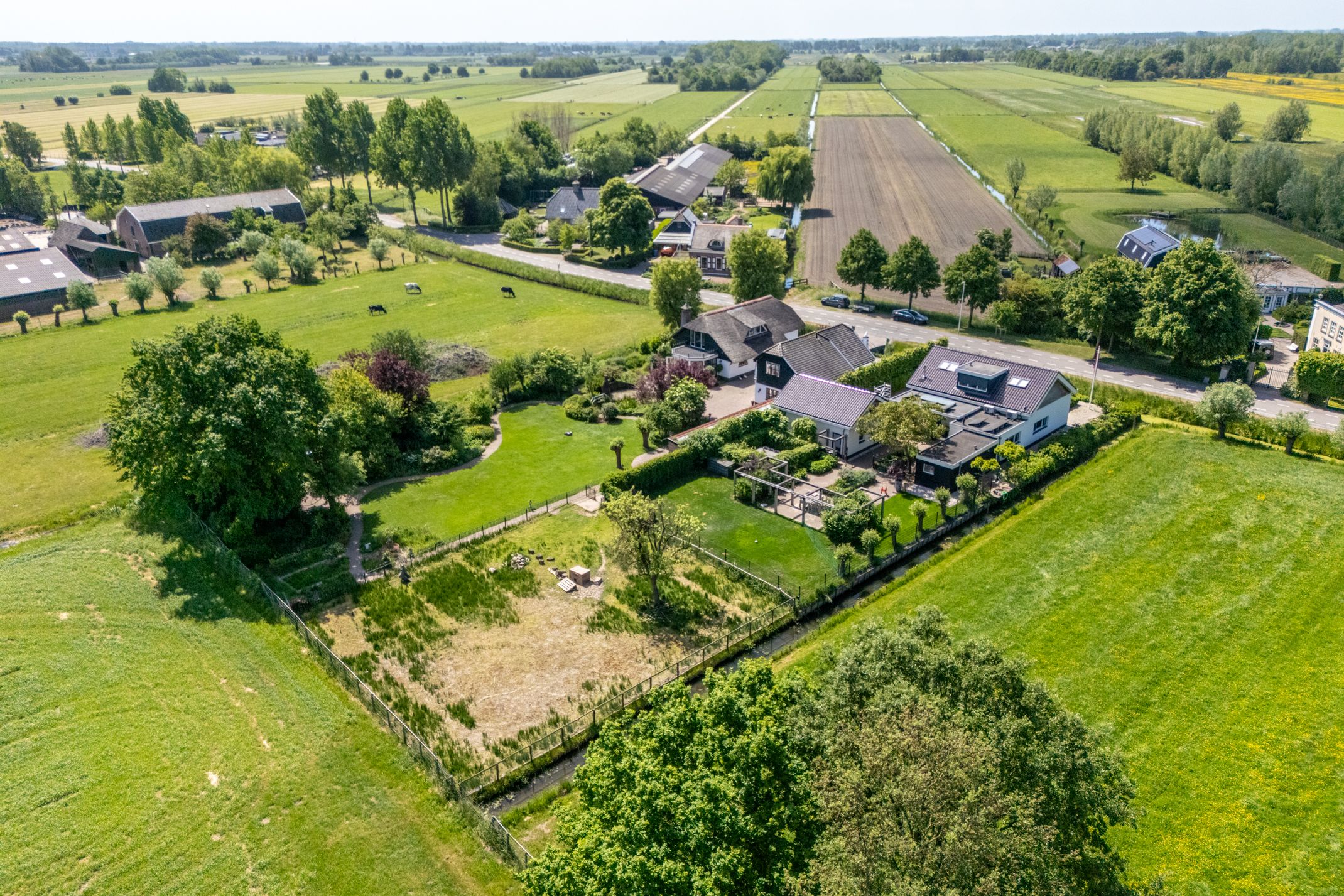 Foto 105 van Tienhovenseweg 15