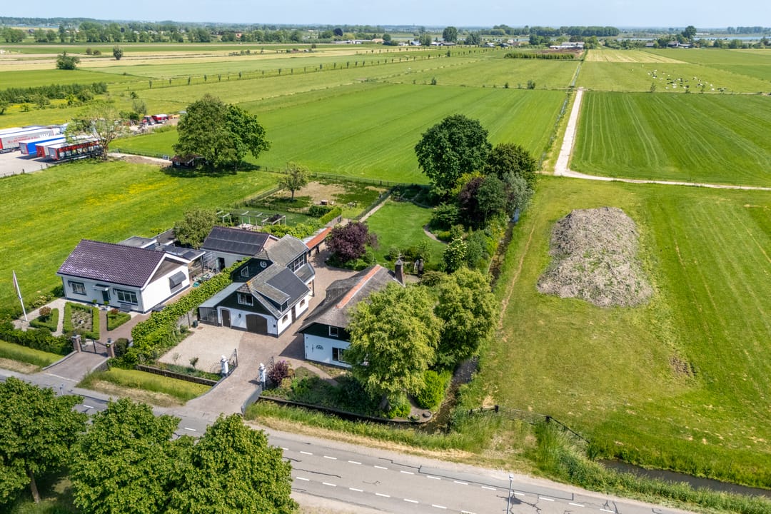 Foto 107 van Tienhovenseweg 15