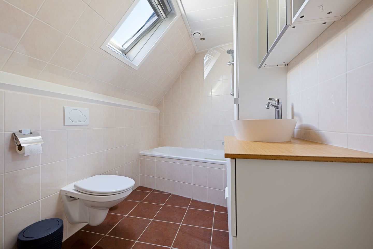 Photo 19 of Looxmadwarsstraat 19