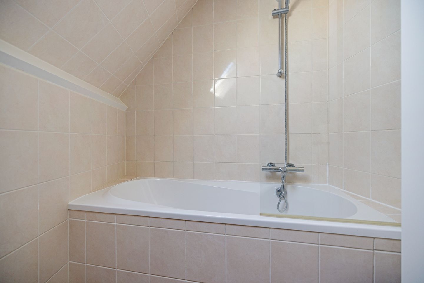 Photo 20 of Looxmadwarsstraat 19