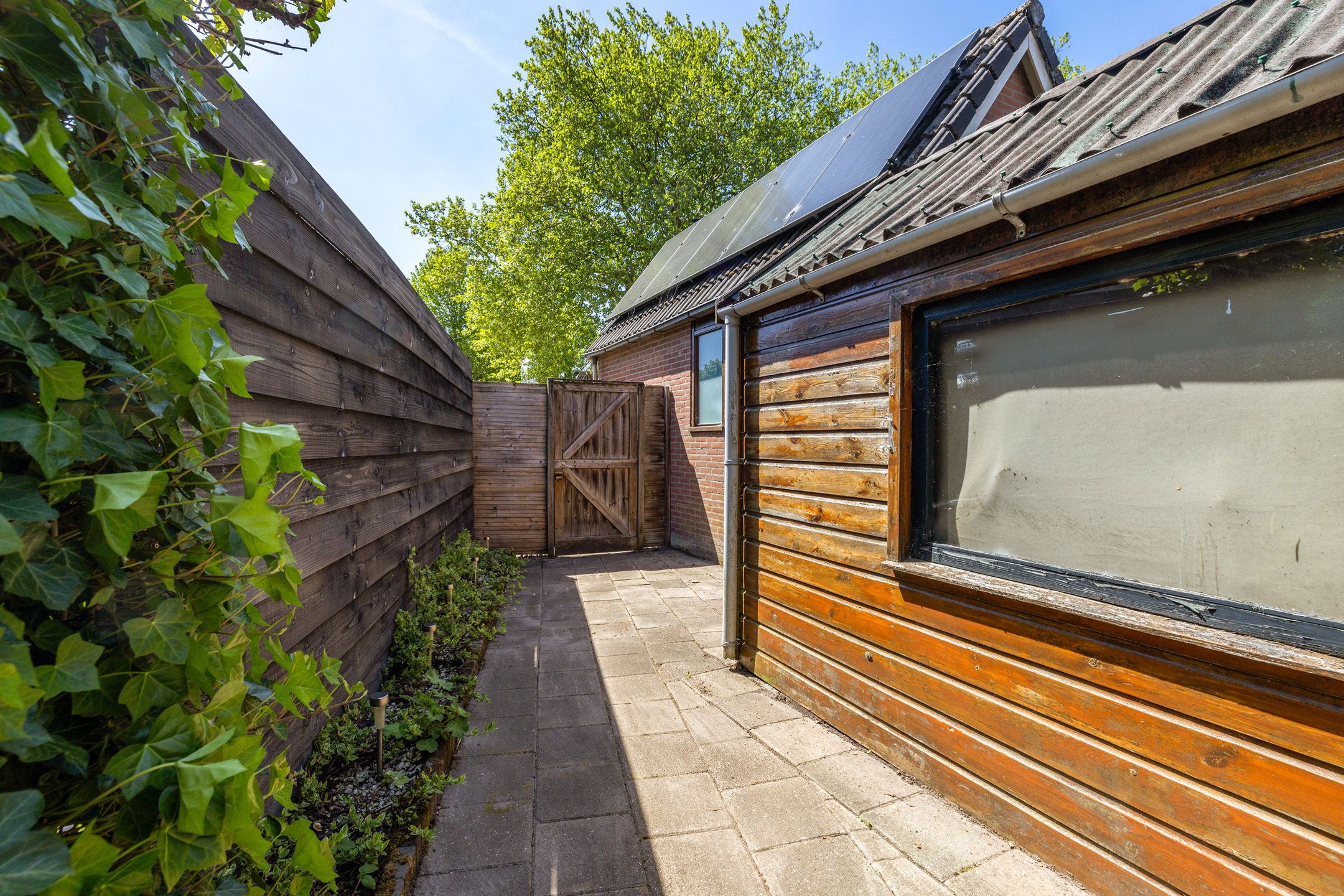 Photo 30 of Looxmadwarsstraat 19