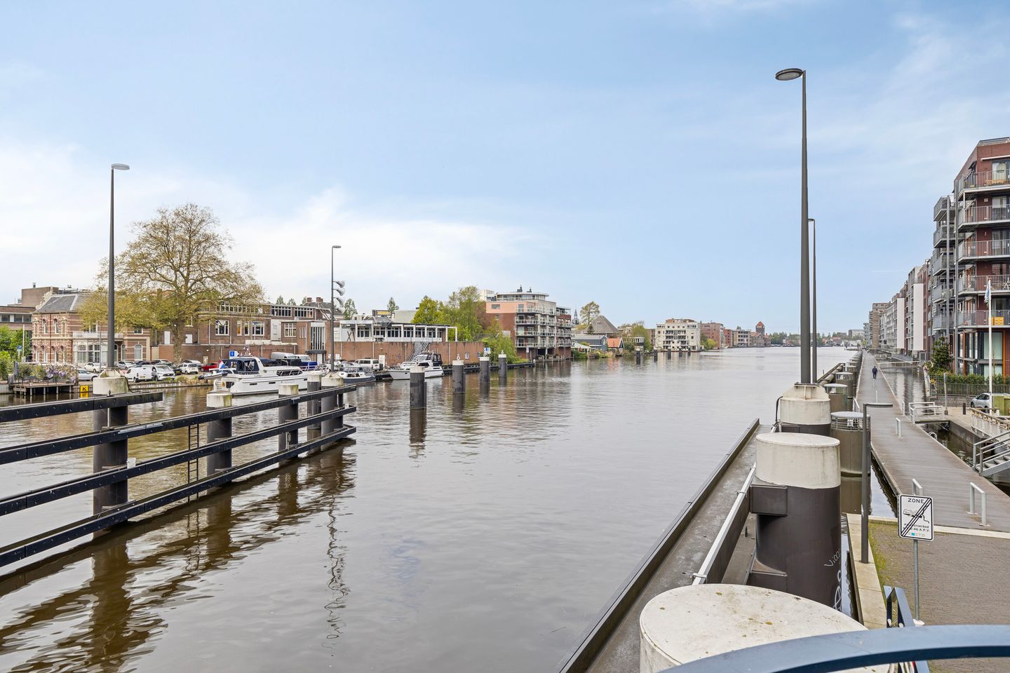 Foto 20 van Zuiderkerkstraat 14-A