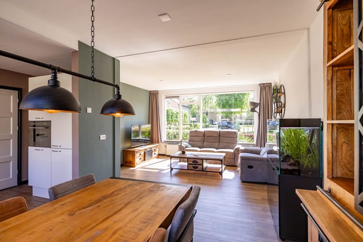 Foto 15 van Hertshooistraat 12