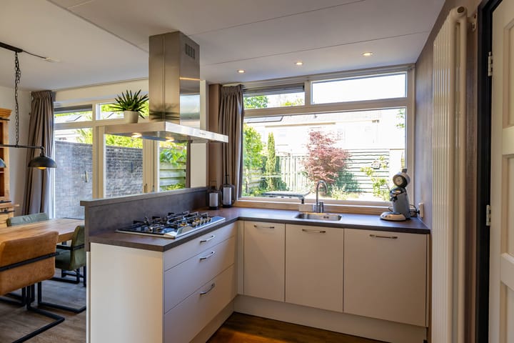 Foto 16 van Hertshooistraat 12