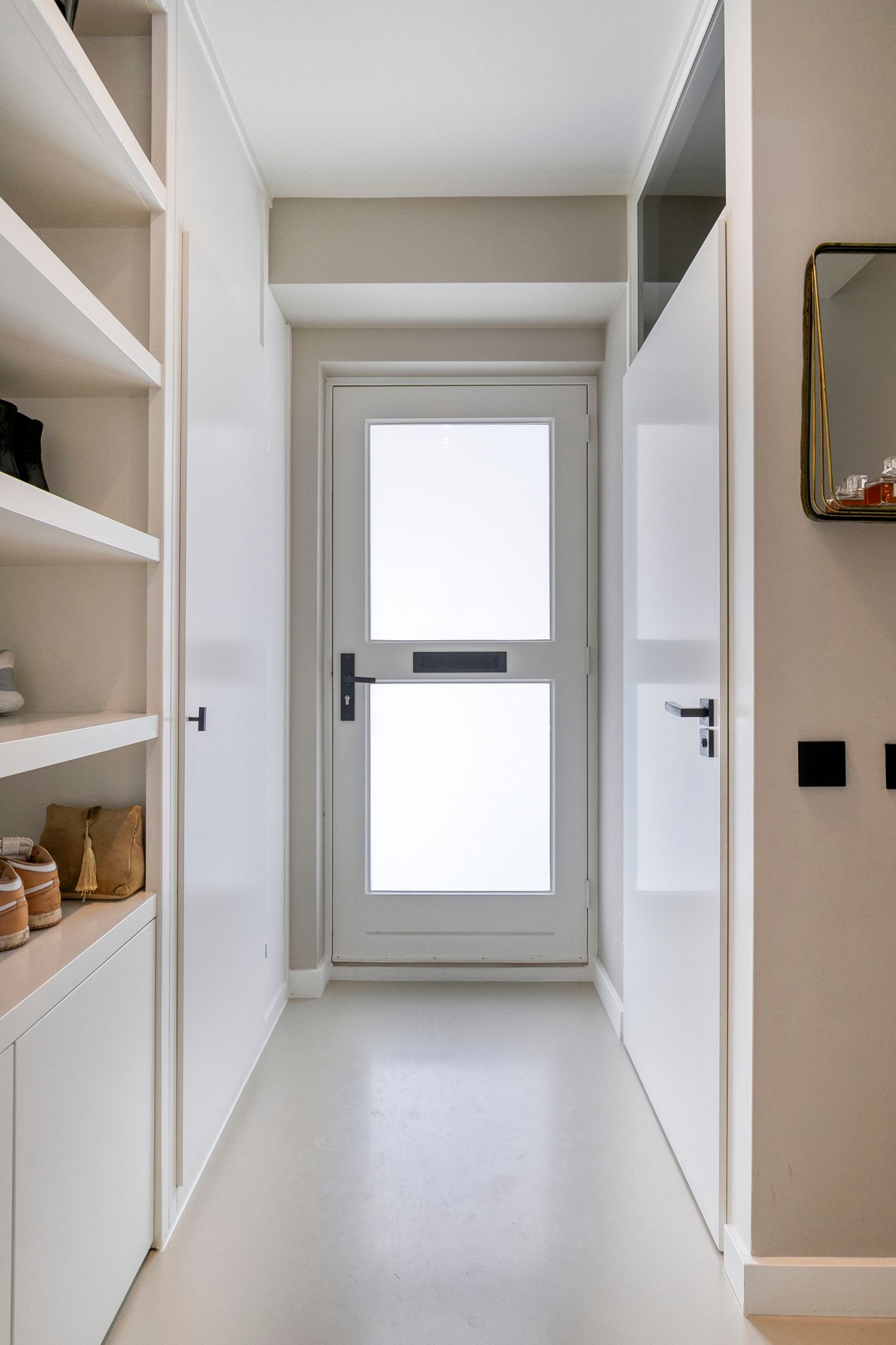 Photo 5 of Weegbree 87