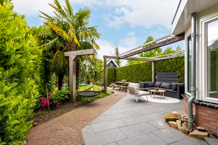 Foto 39 van Voorstraat 84