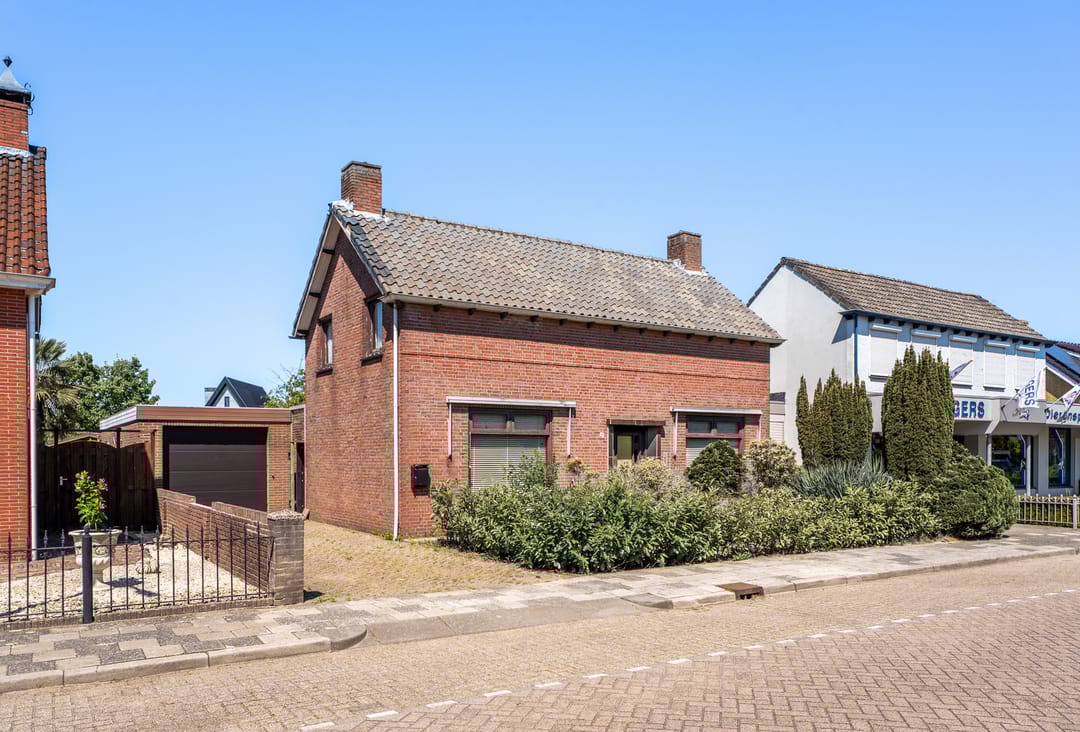 Foto 1 van Rucphensestraat 18