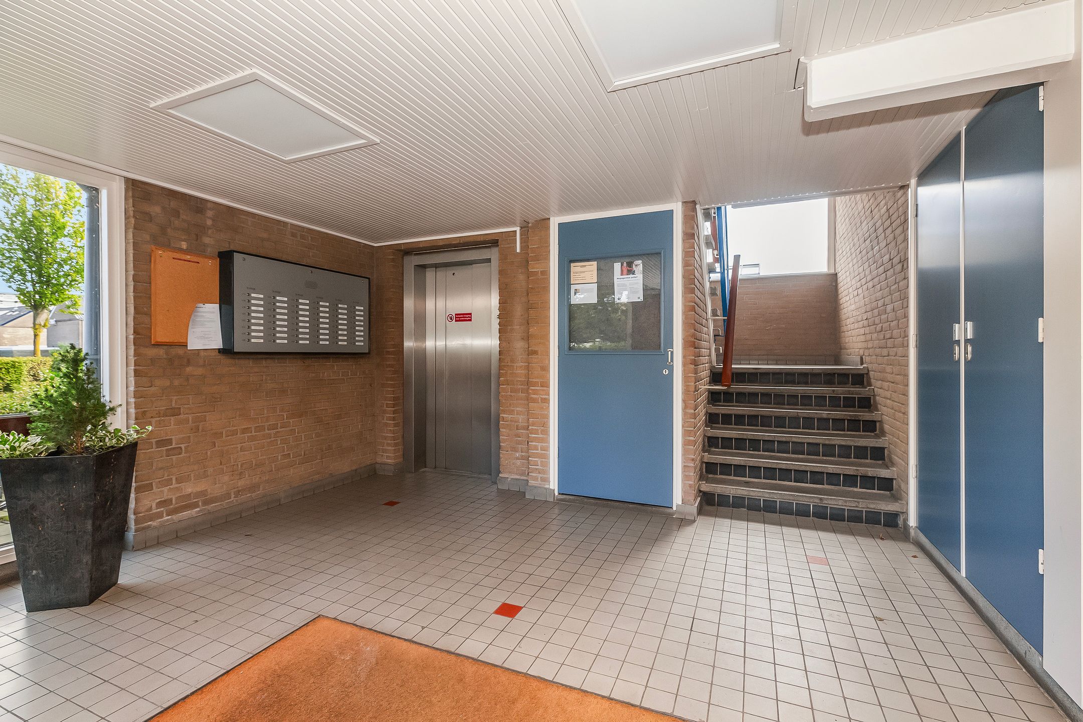 Photo 6 of Briljantstraat 488