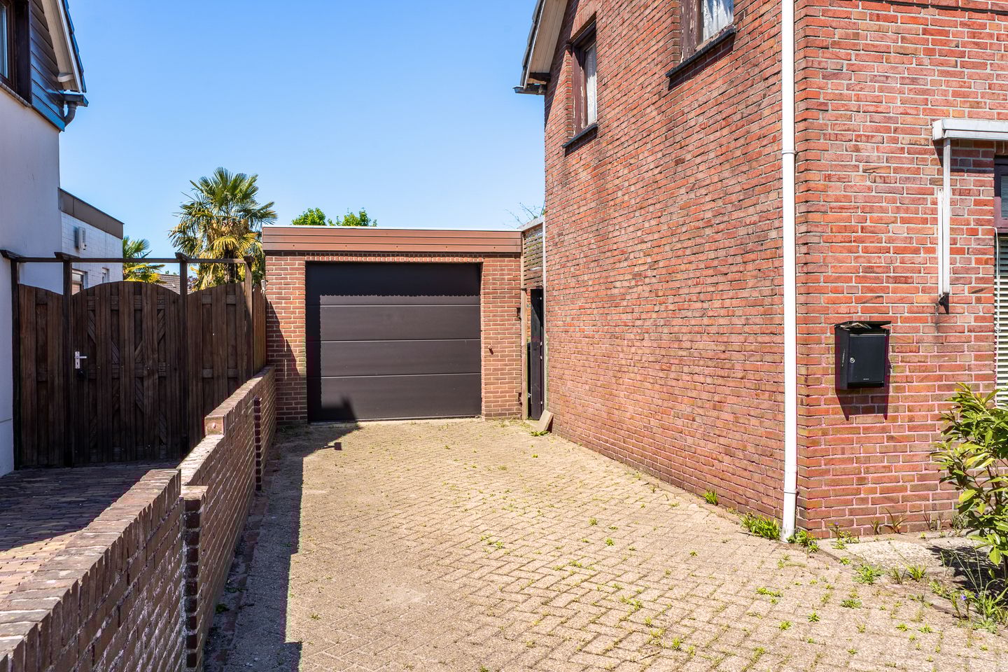 Foto 35 van Rucphensestraat 18