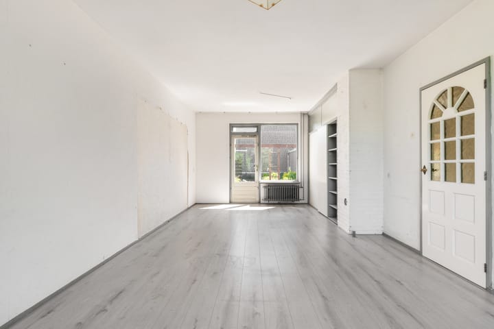 Foto 6 van Jean Monnetstraat 180