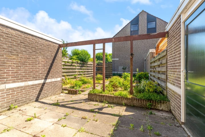 Foto 28 van Jean Monnetstraat 180