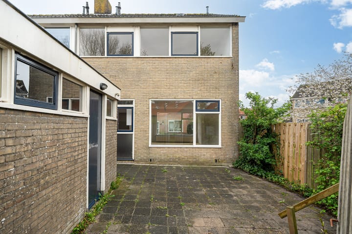 Foto 27 van D.S. Bangmastrjitte 81