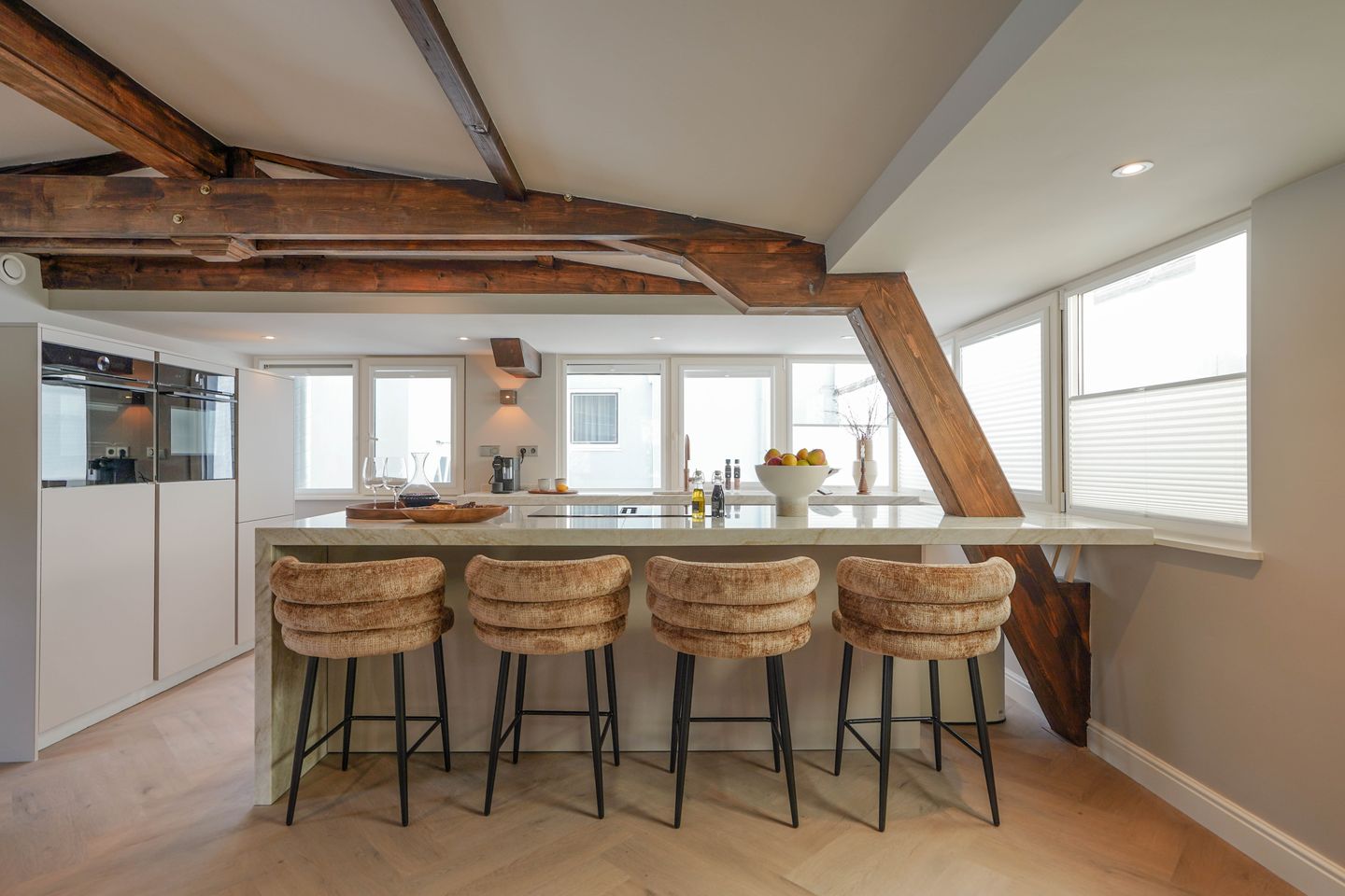 Foto 10 van Lange Houtstraat 3-B