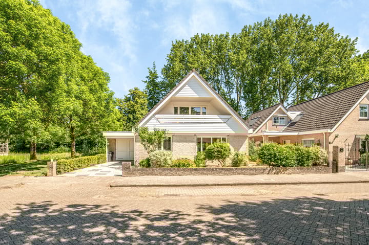 Foto 8 van Jacob Obrechtlaan 36