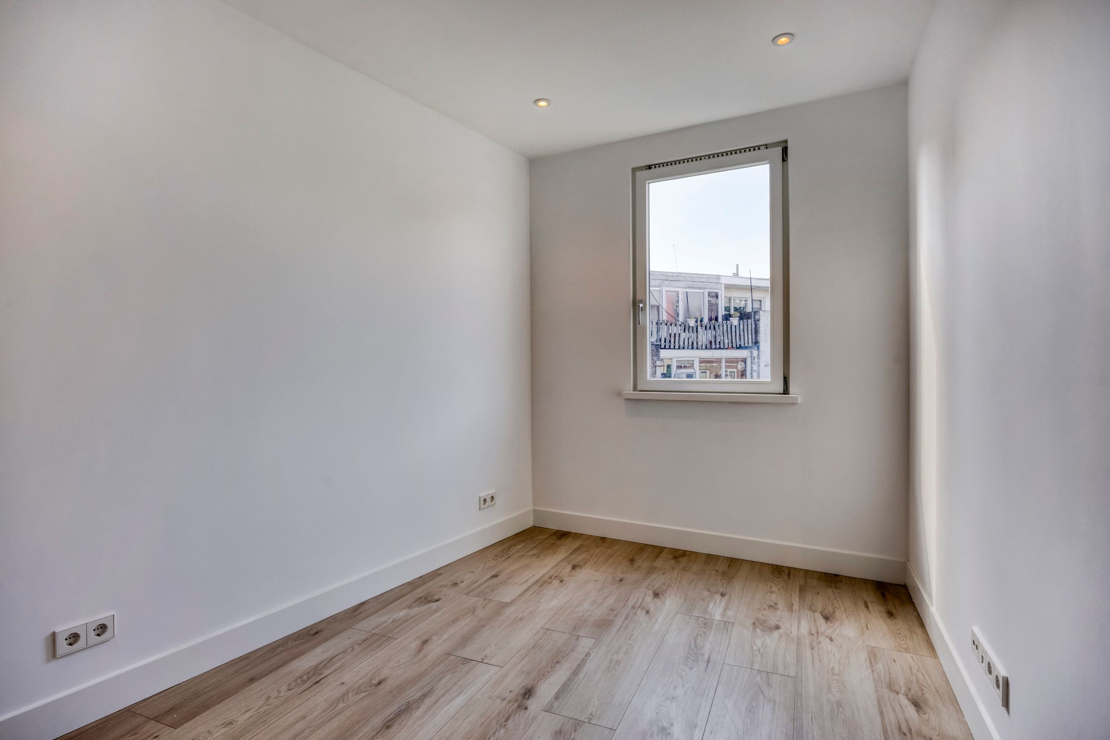 Foto 12 van Zuiderkerkstraat 14-B