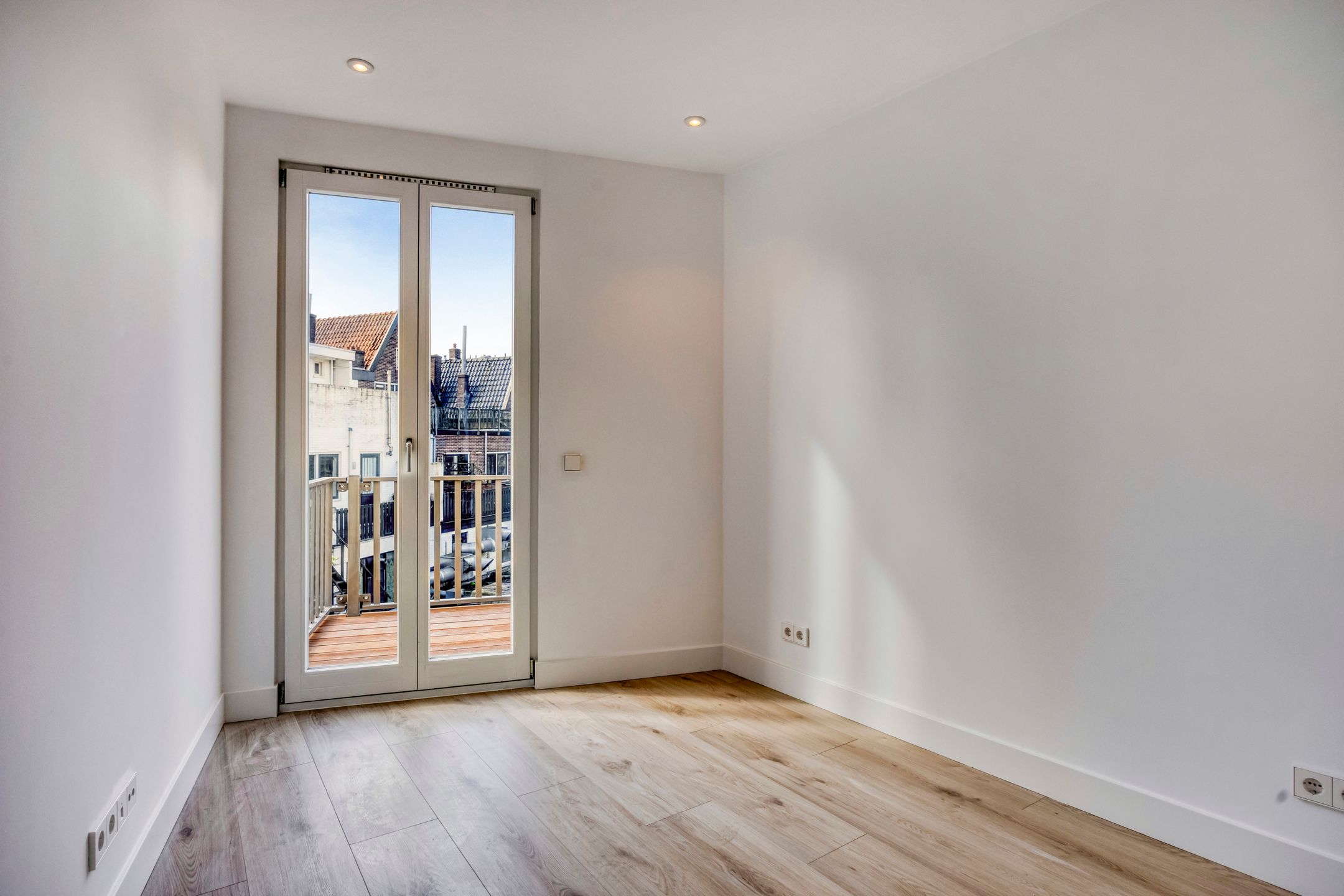 Foto 9 van Zuiderkerkstraat 14-B