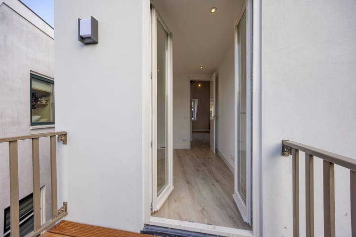 Foto 10 van Zuiderkerkstraat 14-B