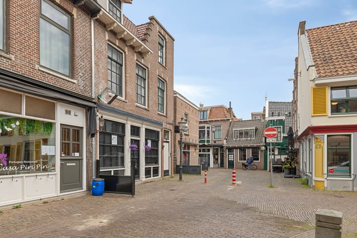 Foto 17 van Zuiderkerkstraat 14-B