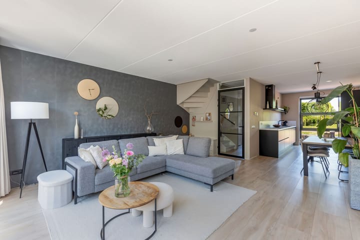 Photo 2 of Burefen 214