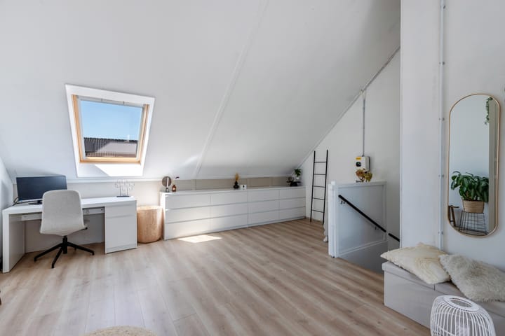 Photo 32 of Burefen 214