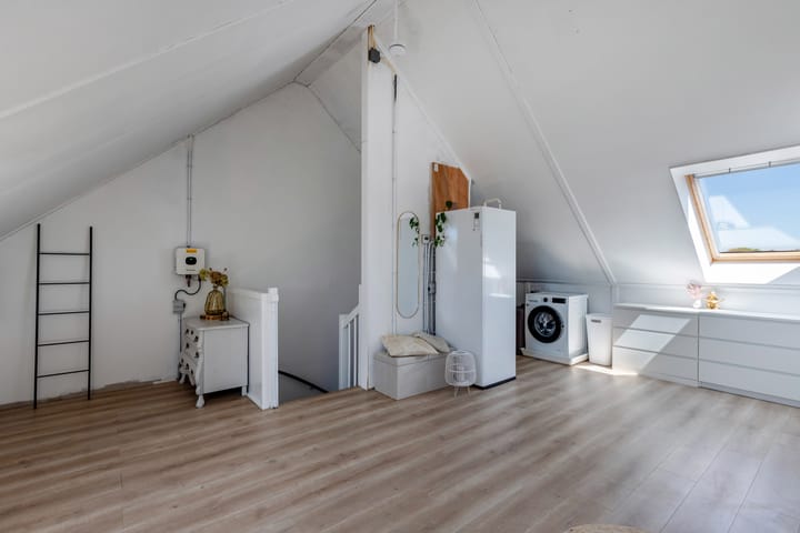 Photo 33 of Burefen 214