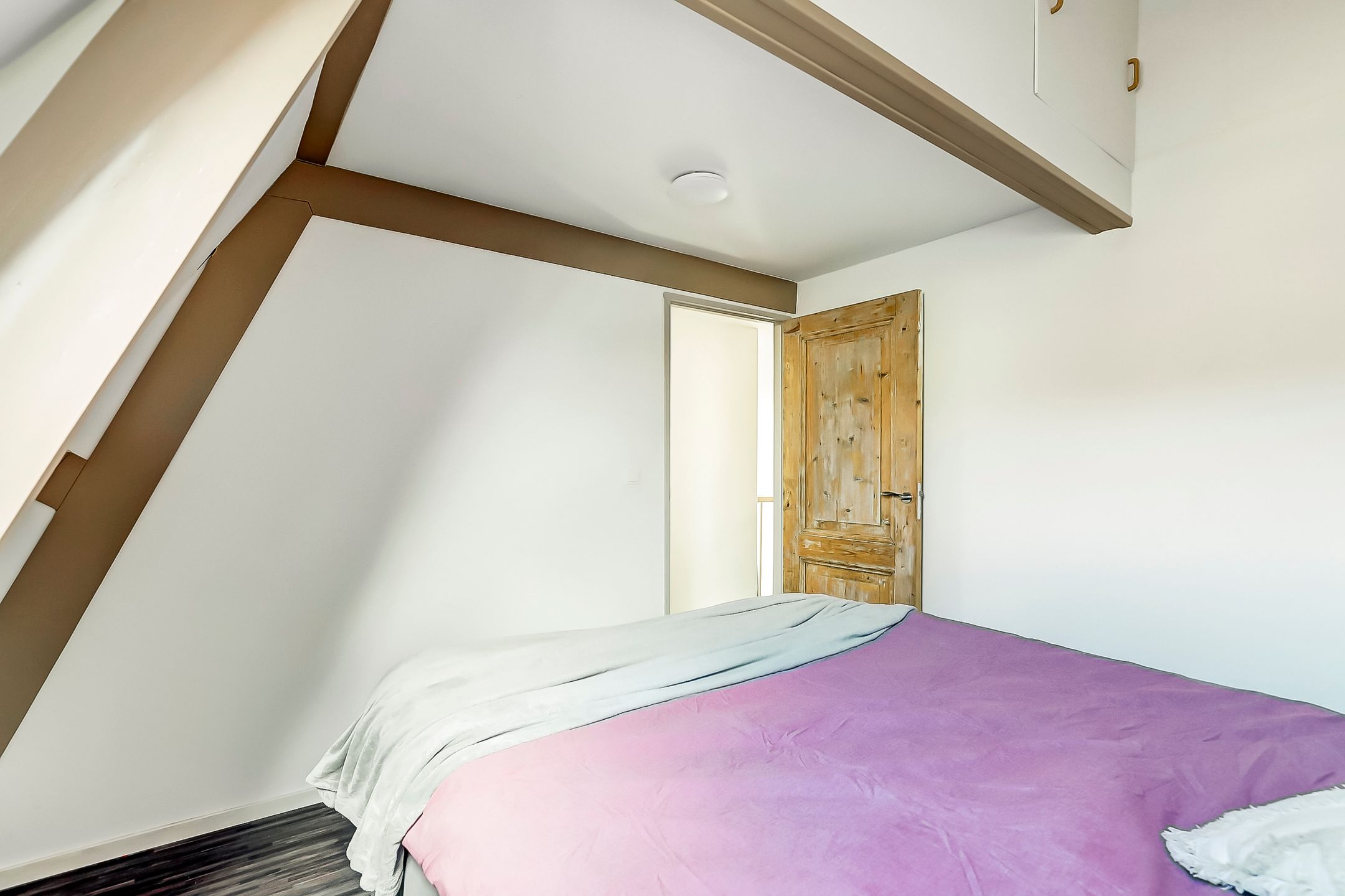 Foto 24 van Beukenlaan 6