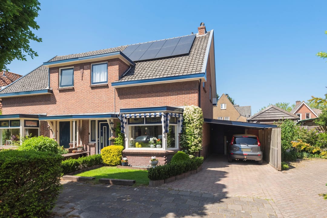 Foto 1 van Julianaplein 7