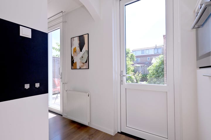 Foto 10 van Anthonie van Dyckstraat 39