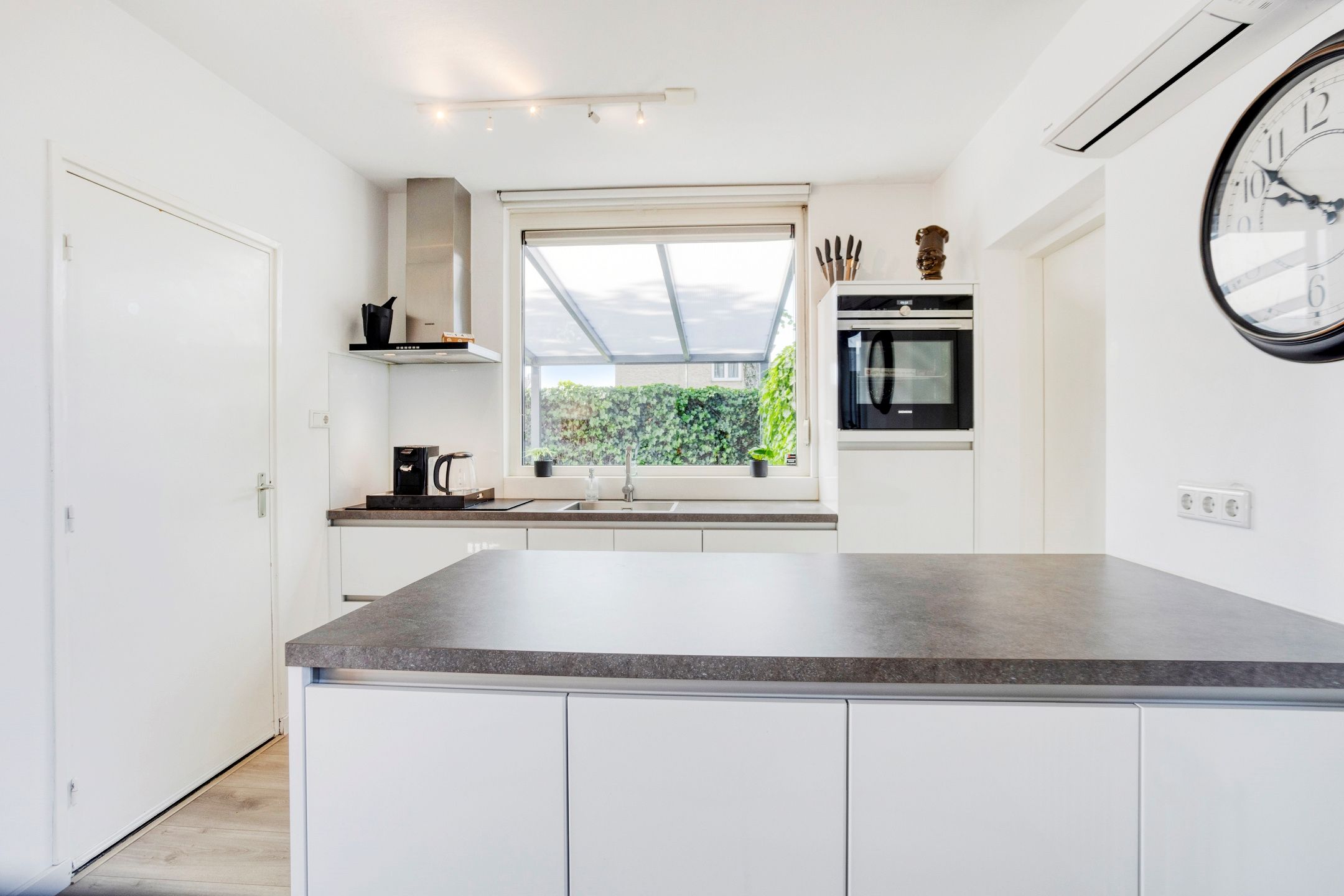 Foto 12 van Cramer van Brienenstraat 89