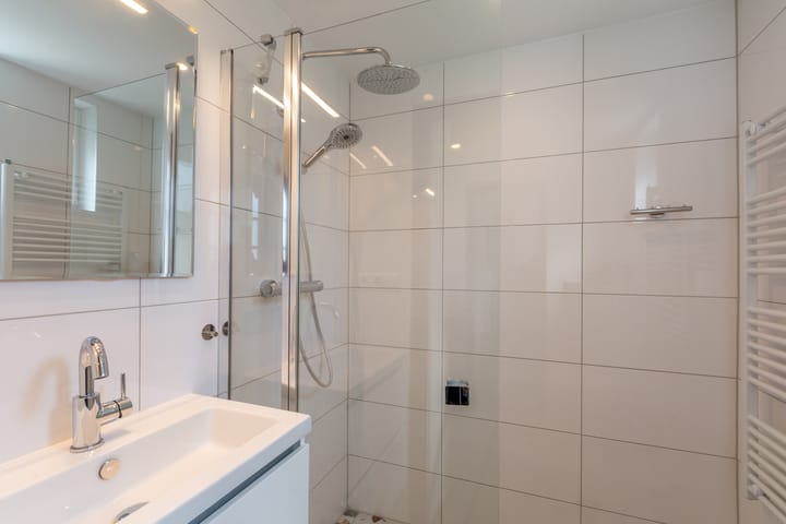 Photo 12 of Westerduinweg 34-H178