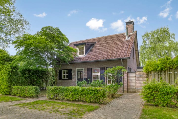 Photo 1 of Hoenderhoek 2