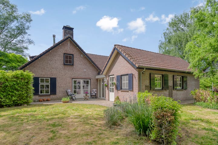 Foto 2 van Hoenderhoek 2