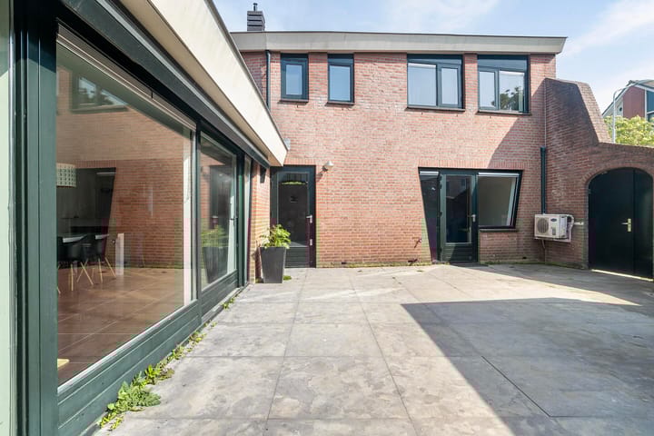 Rosa Spierstraat 48