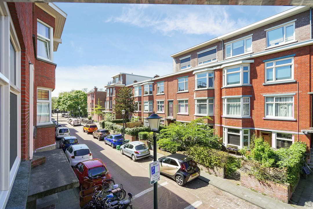 Photo 28 of Perenstraat 162