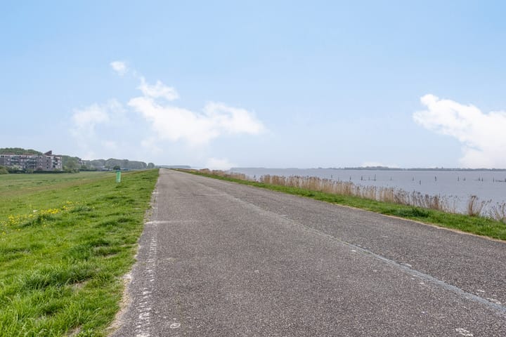 Photo 18 of Achterwerf 270