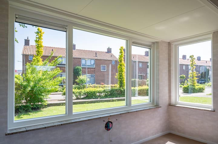 Foto 12 van Julianalaan 25