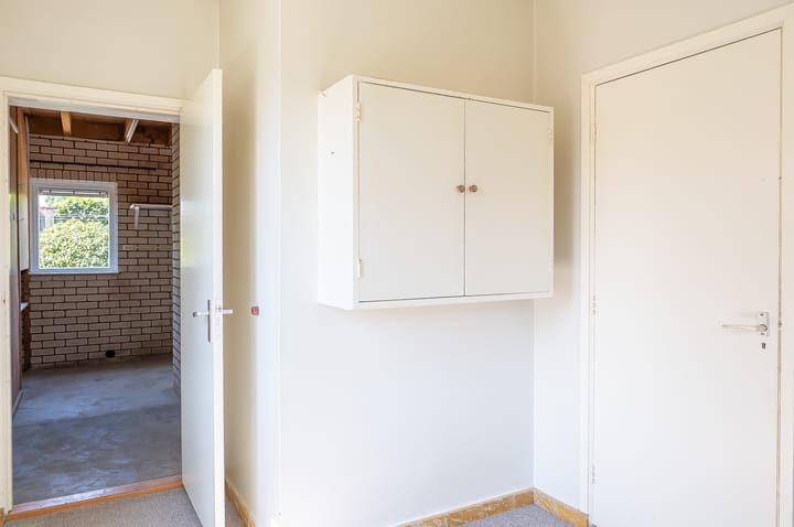 Foto 15 van Julianalaan 25