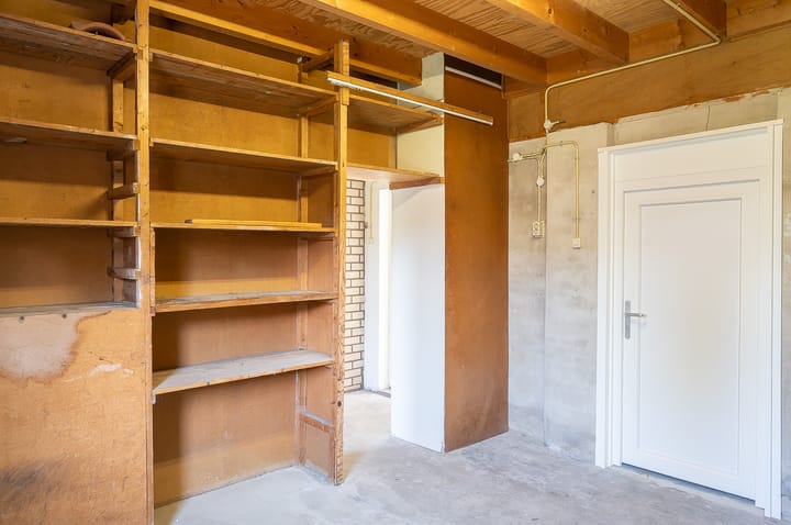 Foto 16 van Julianalaan 25