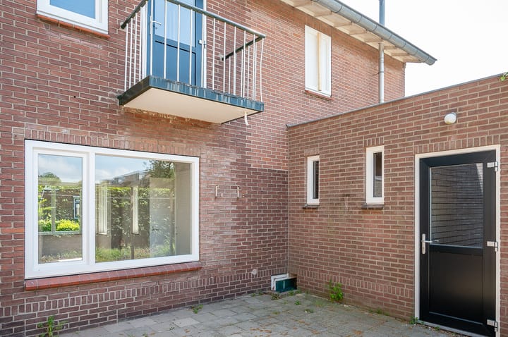 Foto 20 van Julianalaan 25