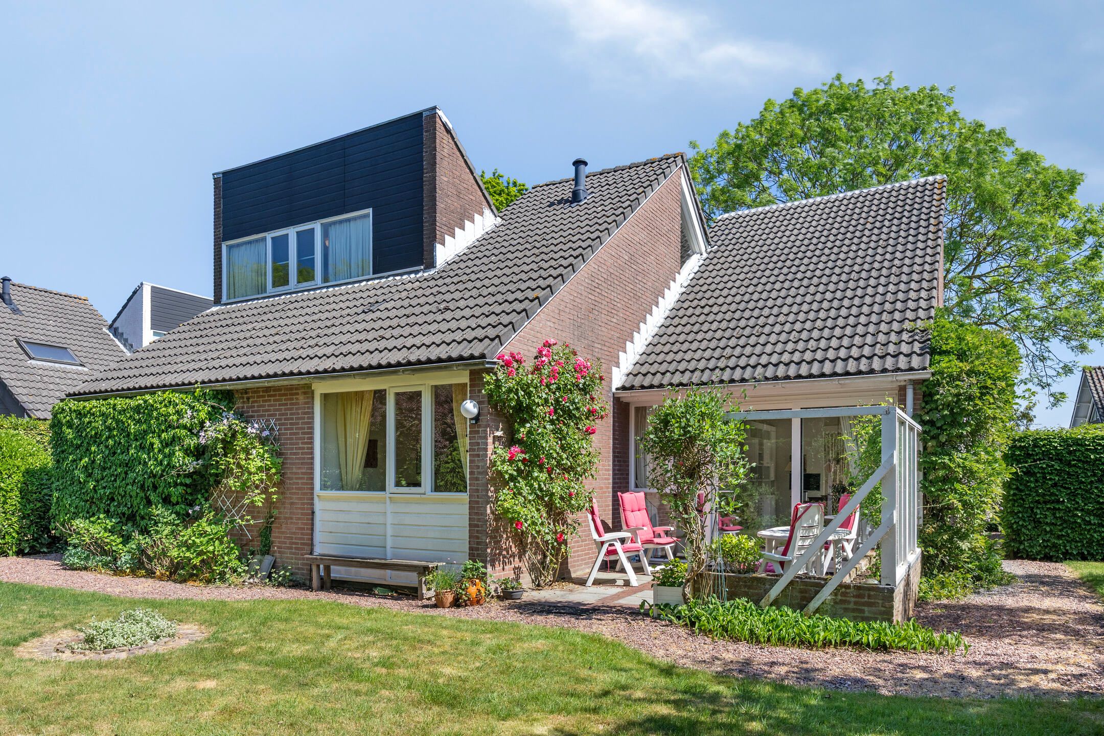 Photo 30 of dr. H.C.M. Ghijsenstraat 6