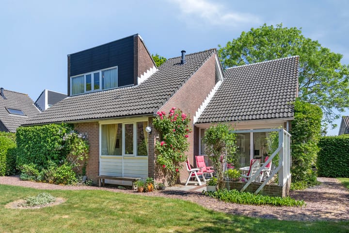 dr. H.C.M. Ghijsenstraat 6